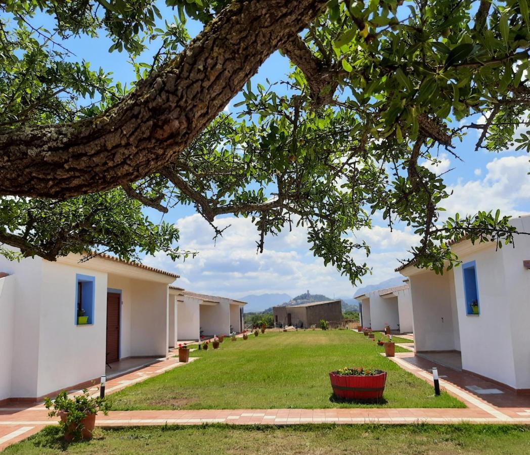 Agriturismo Orvile Posada  Luaran gambar